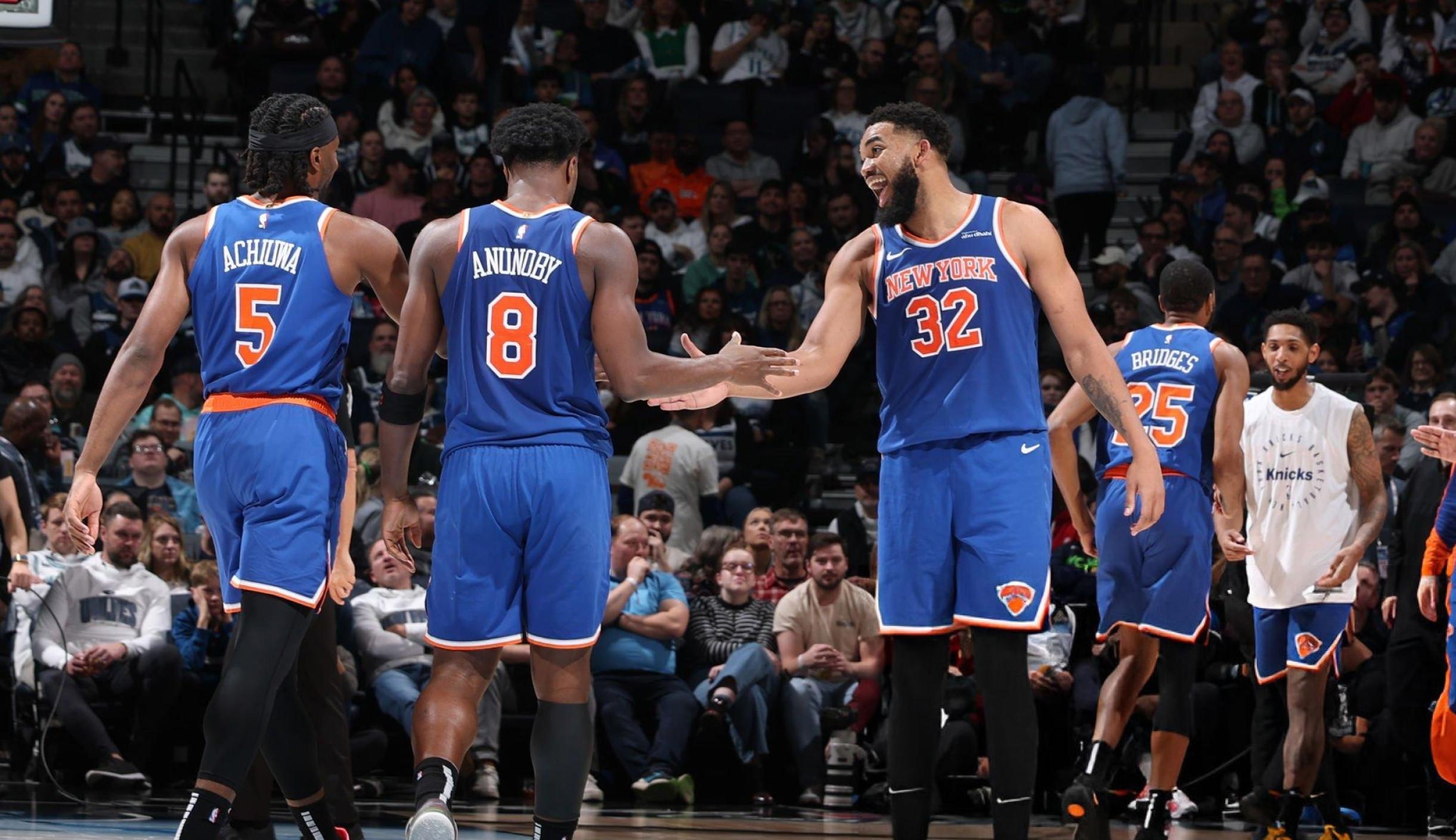 尼克斯三分绝杀骑士，球迷沸腾欢呼，新星独揽全队得分(尼克斯队史首位替补拿下30+并命中5记三分的新秀是谁?)