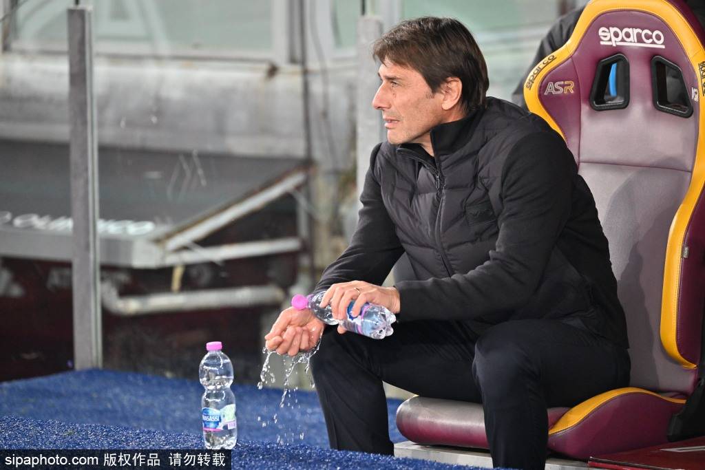 乌迪内斯主场战平那不勒斯，表现出色